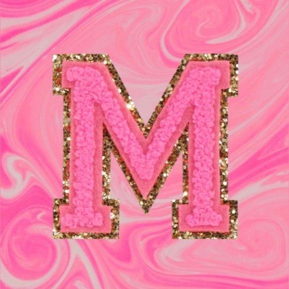 Meet your Posher, Madison - Picture 1 of 1